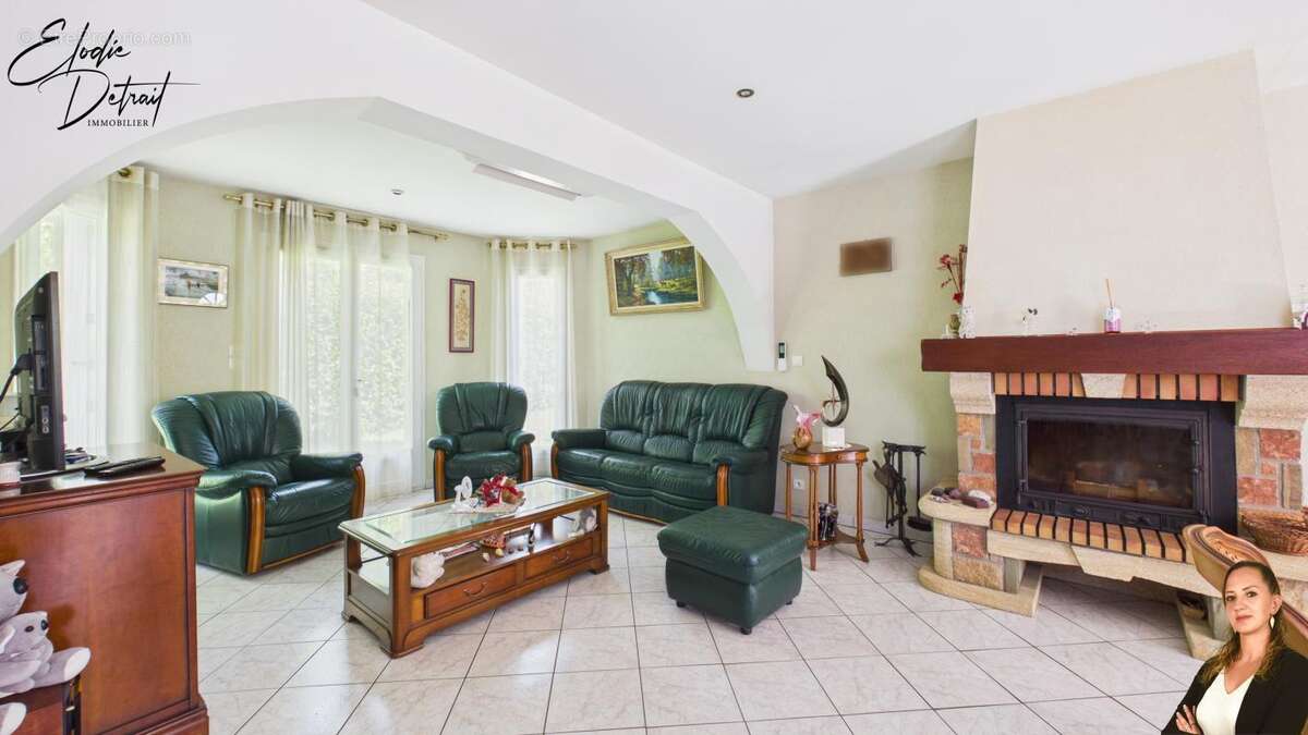 Maison 111 m² à La Guierche  - photo 5