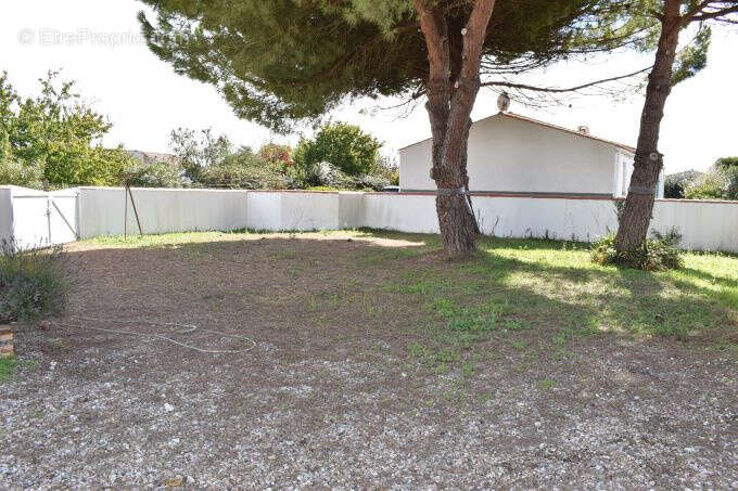 Maison à LA BREE-LES-BAINS