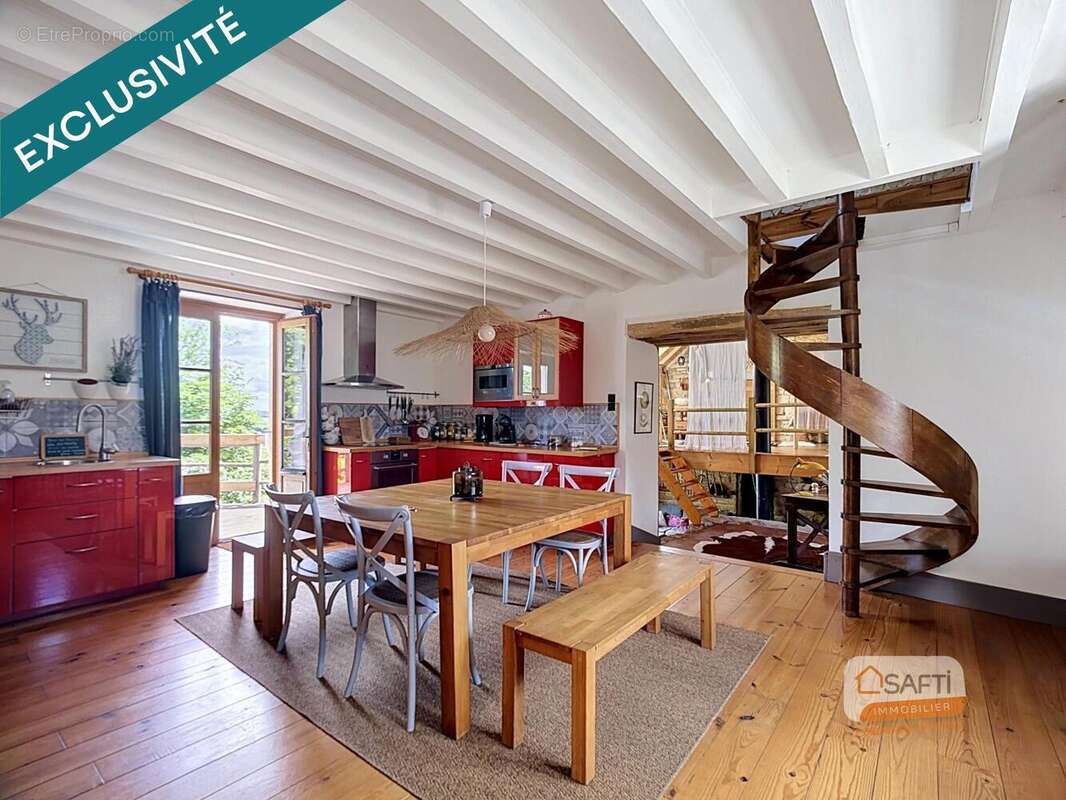 Photo 3 - Maison à MONT-SAINT-JEAN