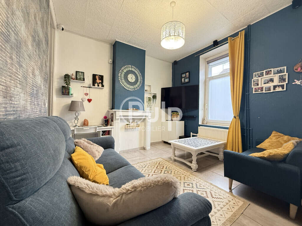 Maison à HENIN-BEAUMONT