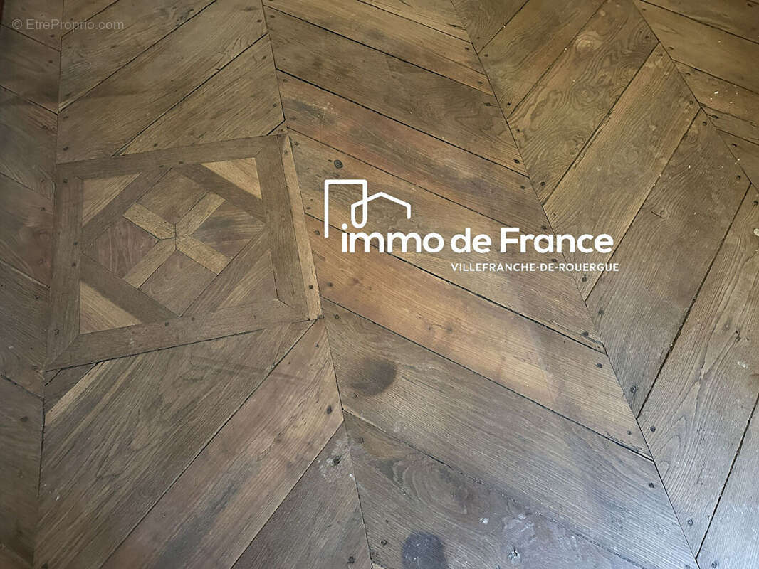 Appartement à VILLEFRANCHE-DE-ROUERGUE