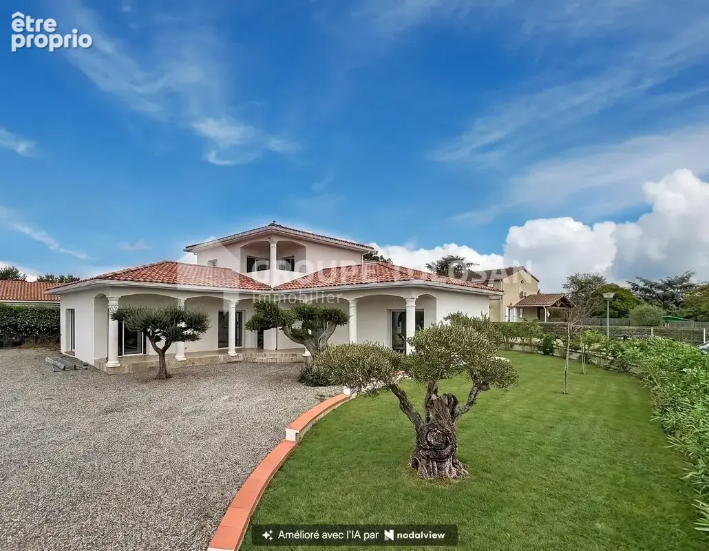 Maison 7 pièces 226 m² à vendre à Lavaur (81500) - photo 18