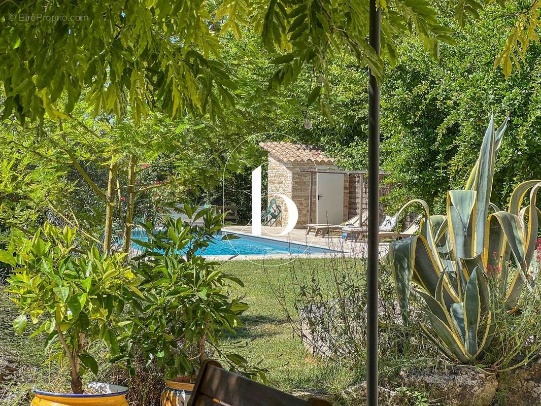 Maison à GOUDARGUES