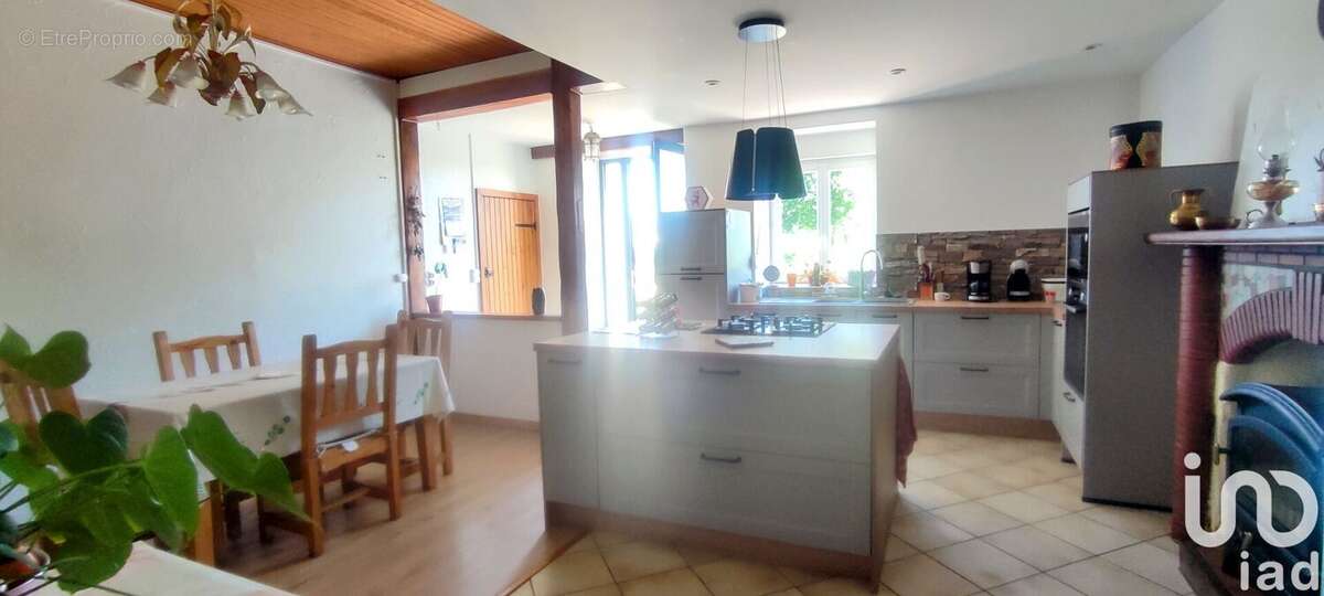 Photo 7 - Maison à SAINT-MARTIN-DE-LANDELLES