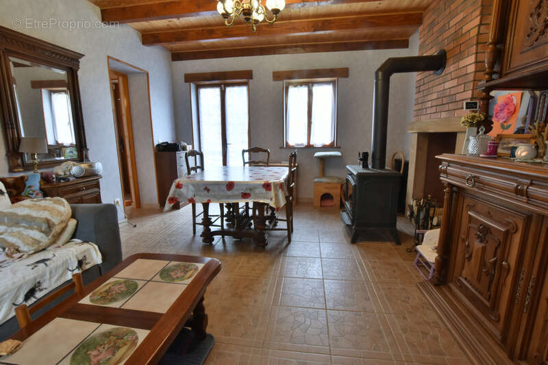 Maison à NUITS-SAINT-GEORGES