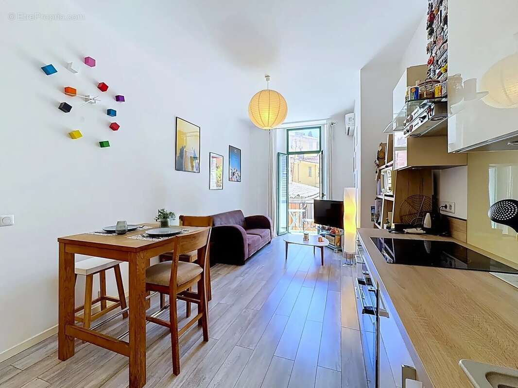 Bel appartement 2 pièces au Port de Nice - photo 4