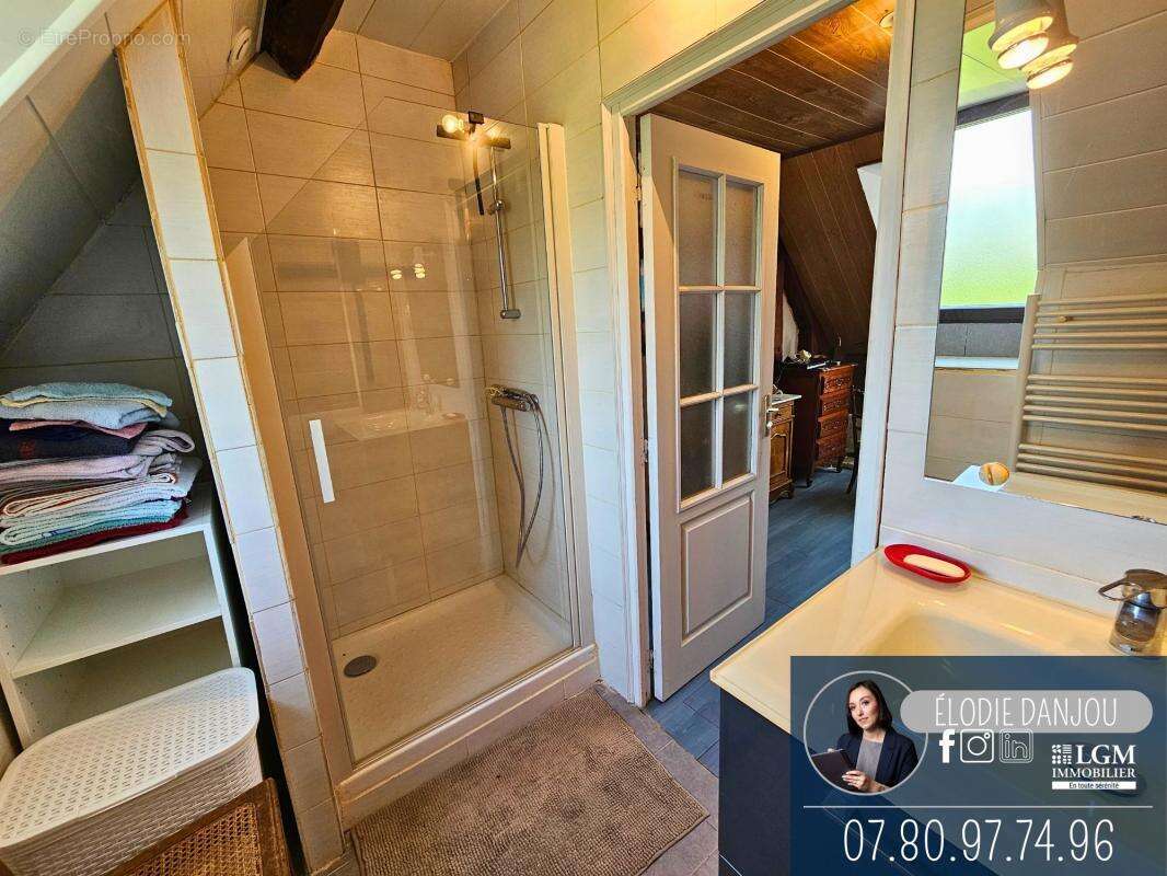 Maison à LE POISLAY