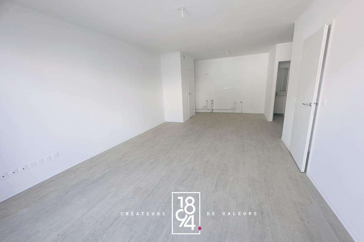 Appartement à NIMES
