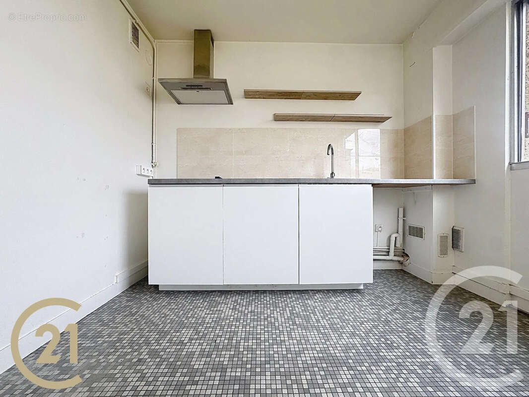Appartement 48 m² à Paris-20e  - photo 7