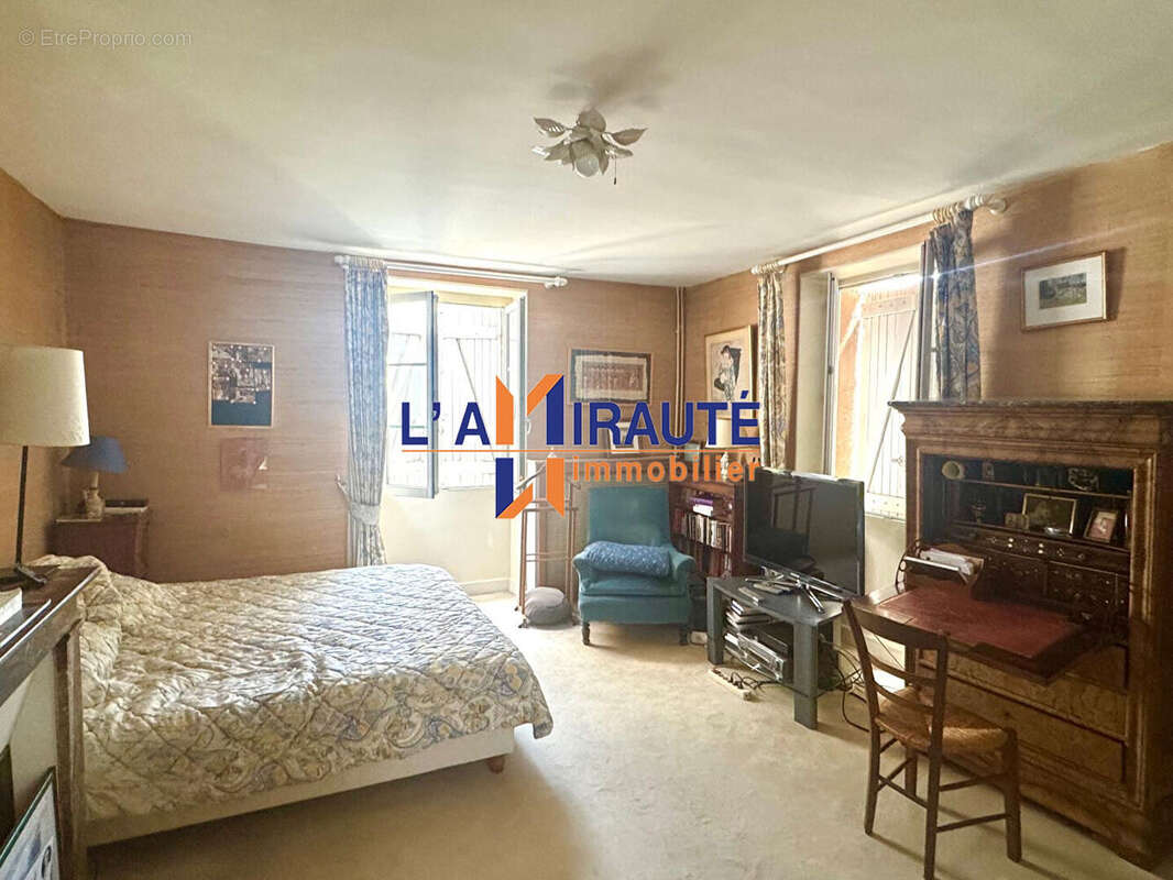 Maison à MAISONS-LAFFITTE