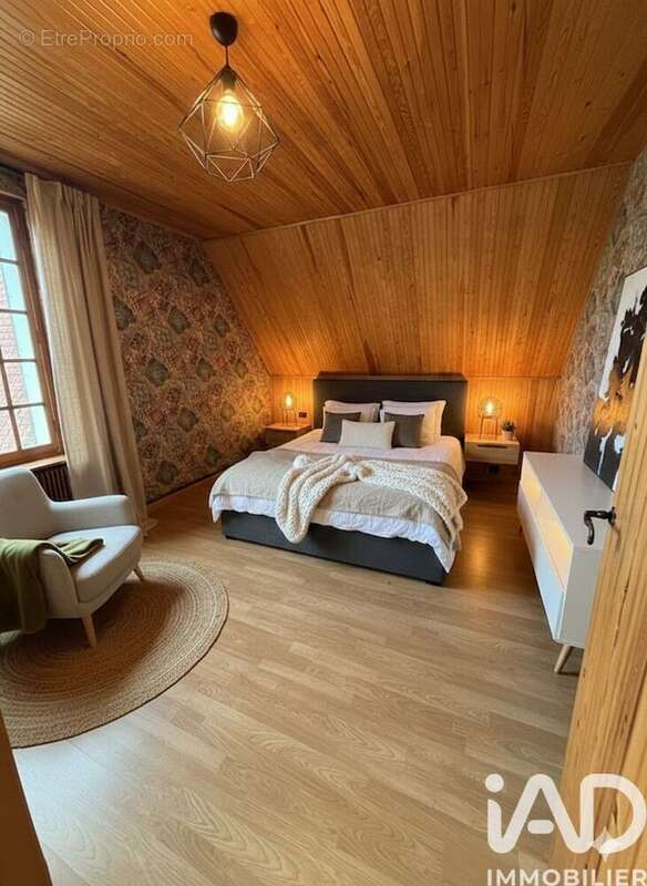 Maison 191 m² à Saisseval  - photo 9