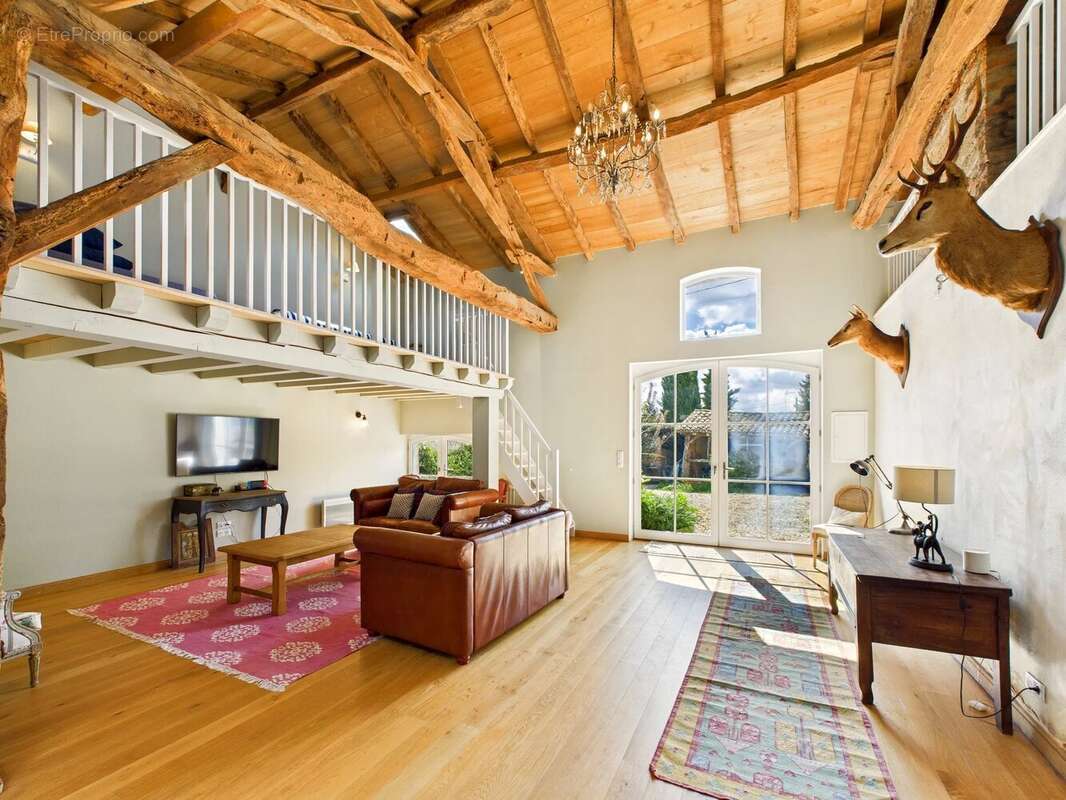 Maison à MONTPON-MENESTEROL