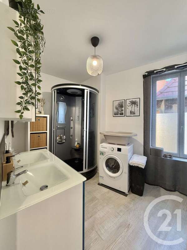 Appartement à MOULINS