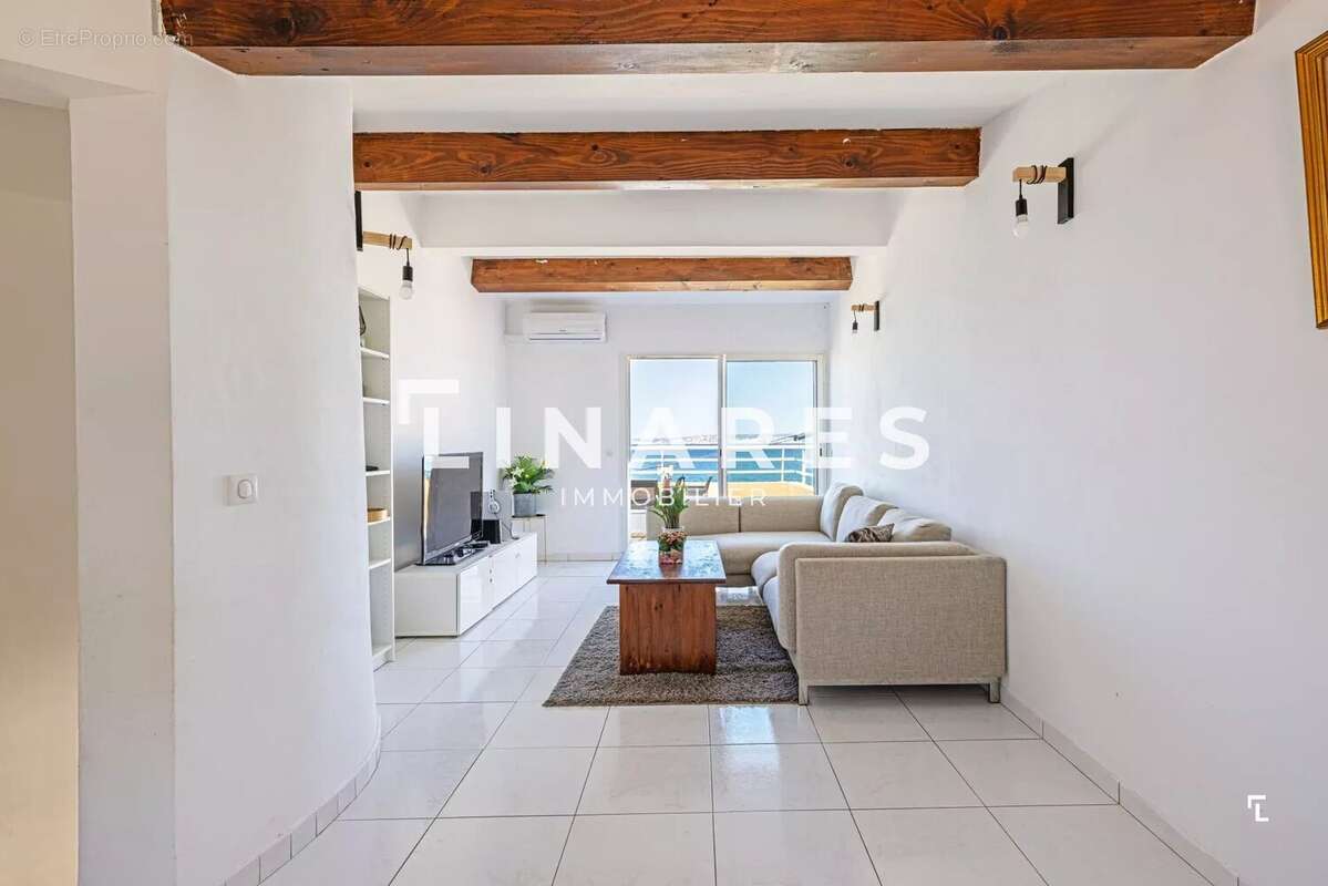 Appartement à MARSEILLE-8E