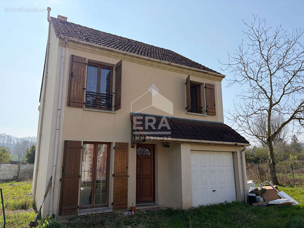Maison à BLERANCOURT