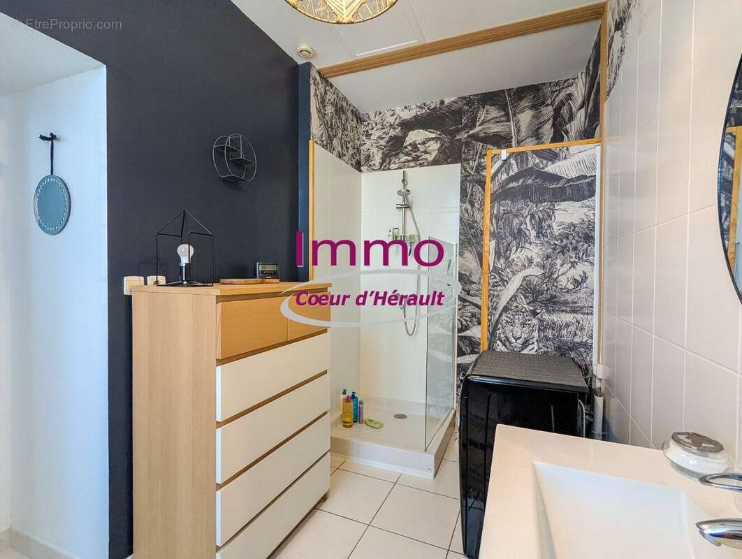 Appartement T2 avec cour - photo 5