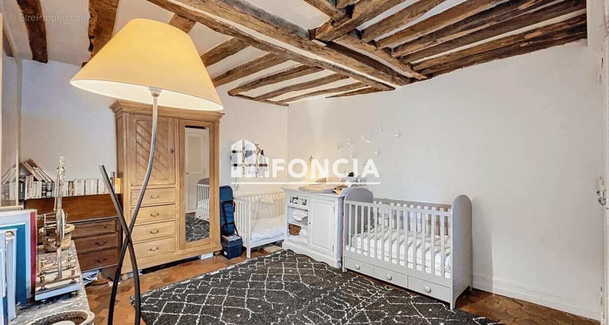 Appartement à VERSAILLES