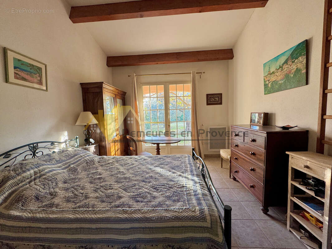 Maison à VAISON-LA-ROMAINE