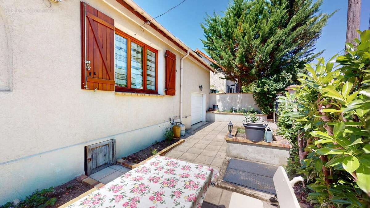 Maison à MONTFERMEIL