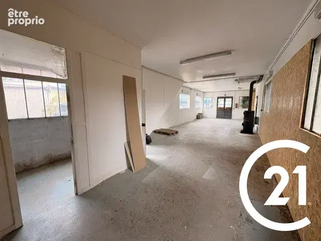 Commerce 410 m² à vendre à Saint-Marcellin (38160) - photo 2