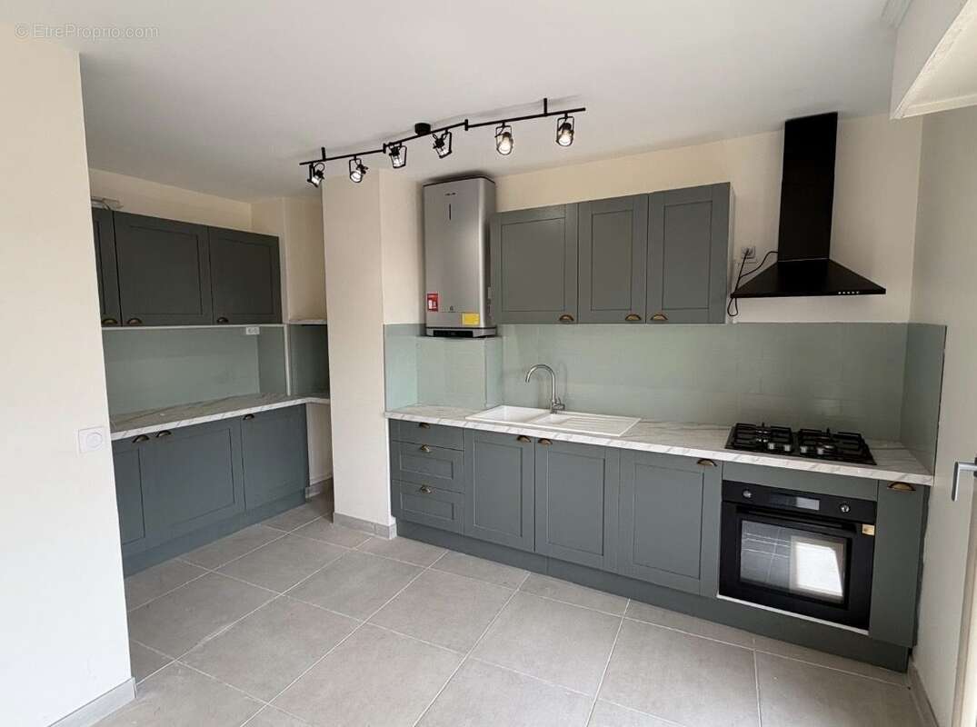 Appartement 112 m² à Bourges  - photo 3