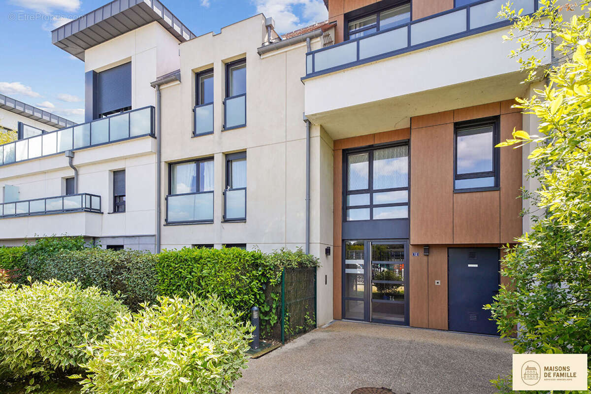 Appartement à NOISY-LE-ROI