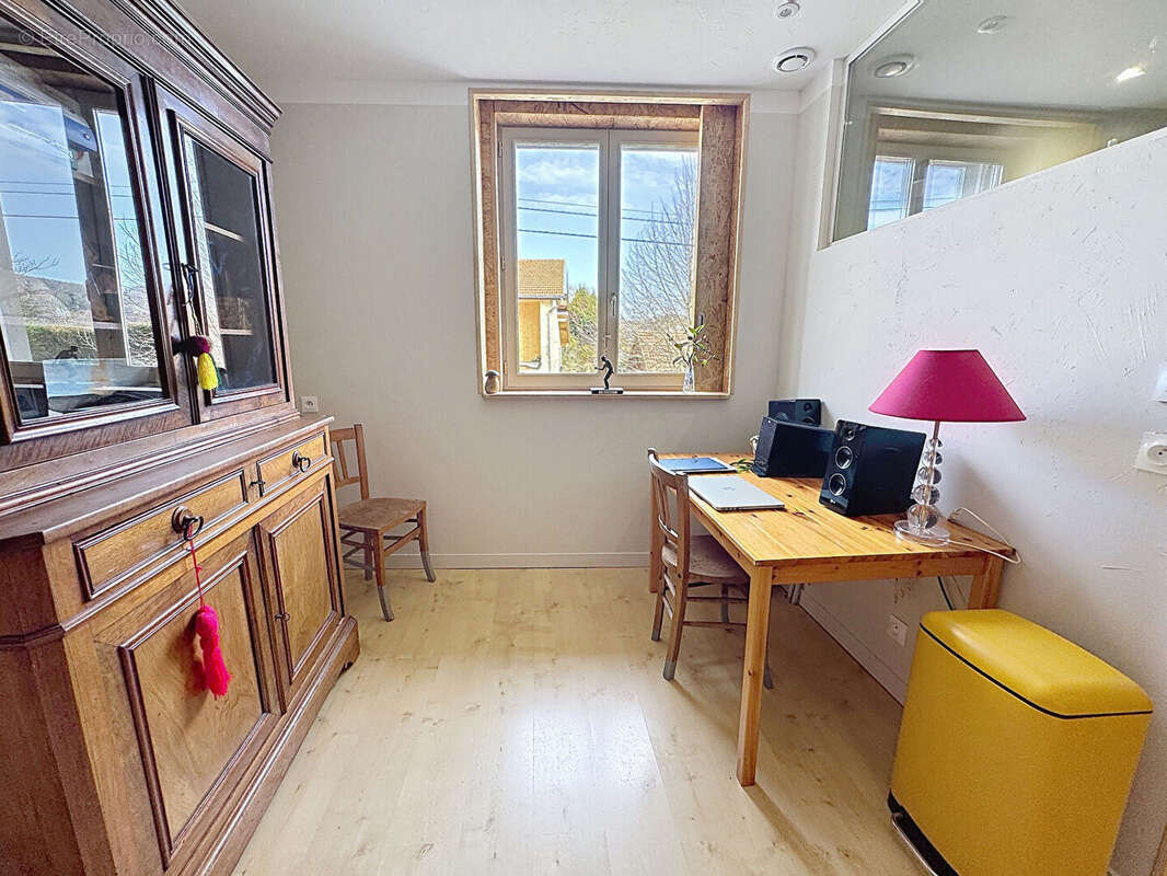 Maison à BOURGOIN-JALLIEU