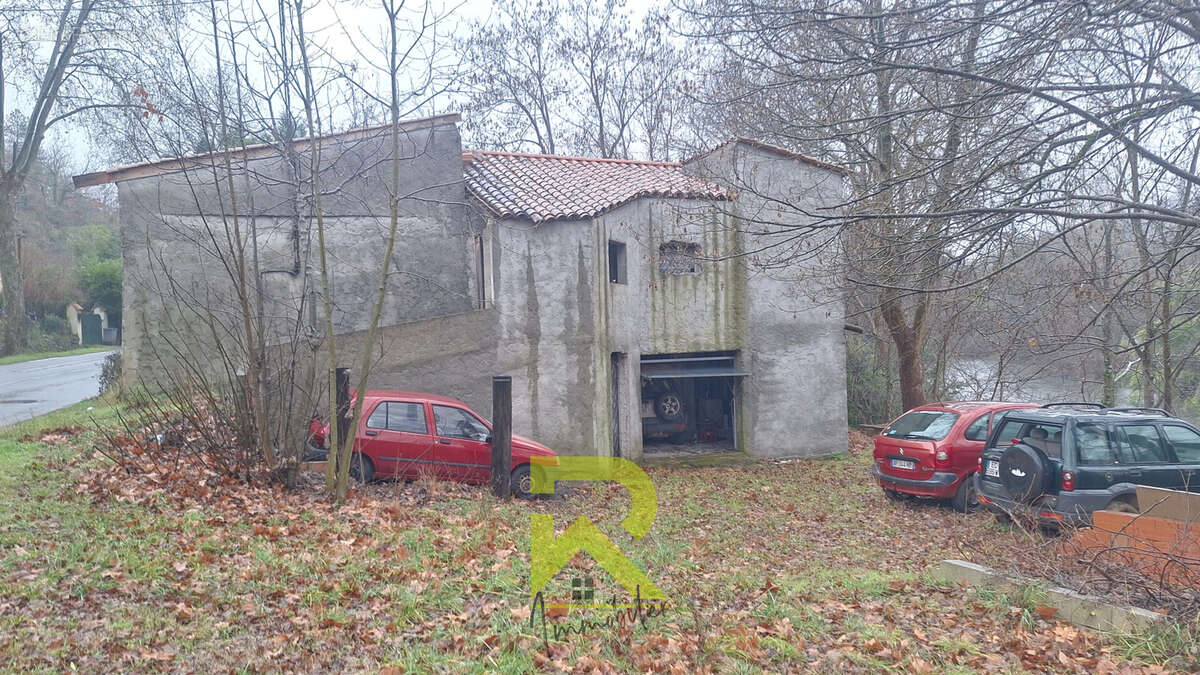 Autre à ESPERAZA