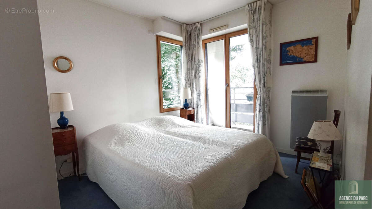 Appartement à VILLE-D'AVRAY