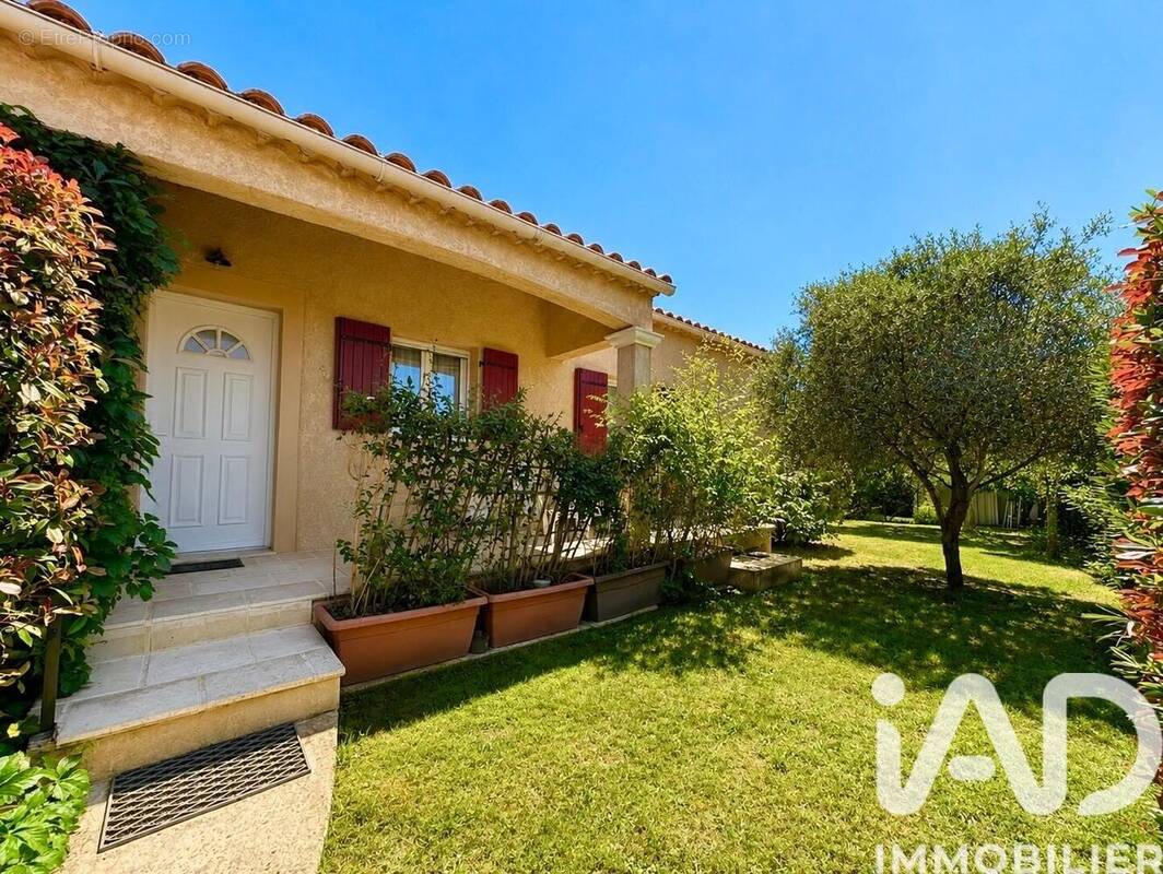 Photo 1 - Maison à VALREAS