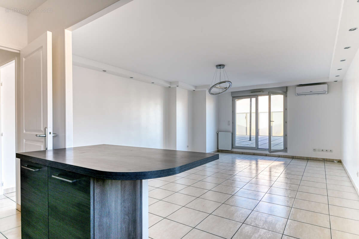 Appartement à TASSIN-LA-DEMI-LUNE