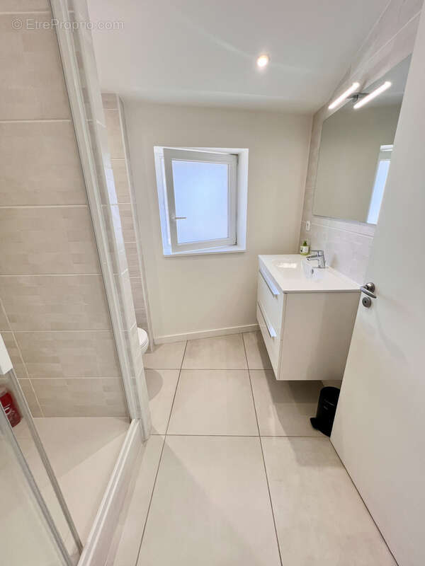 Appartement à CHAMPAGNE-AU-MONT-D'OR