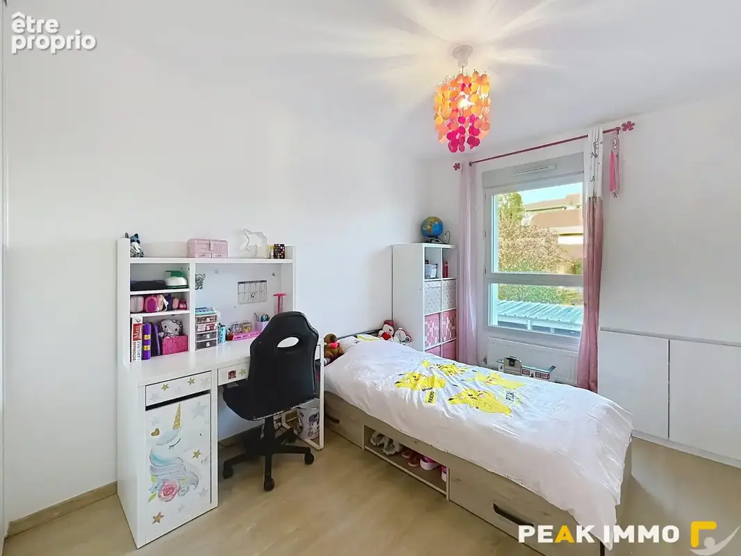 Ambilly proche douane appartement t4 avec 2 salle de bains balcon et garage - photo 7