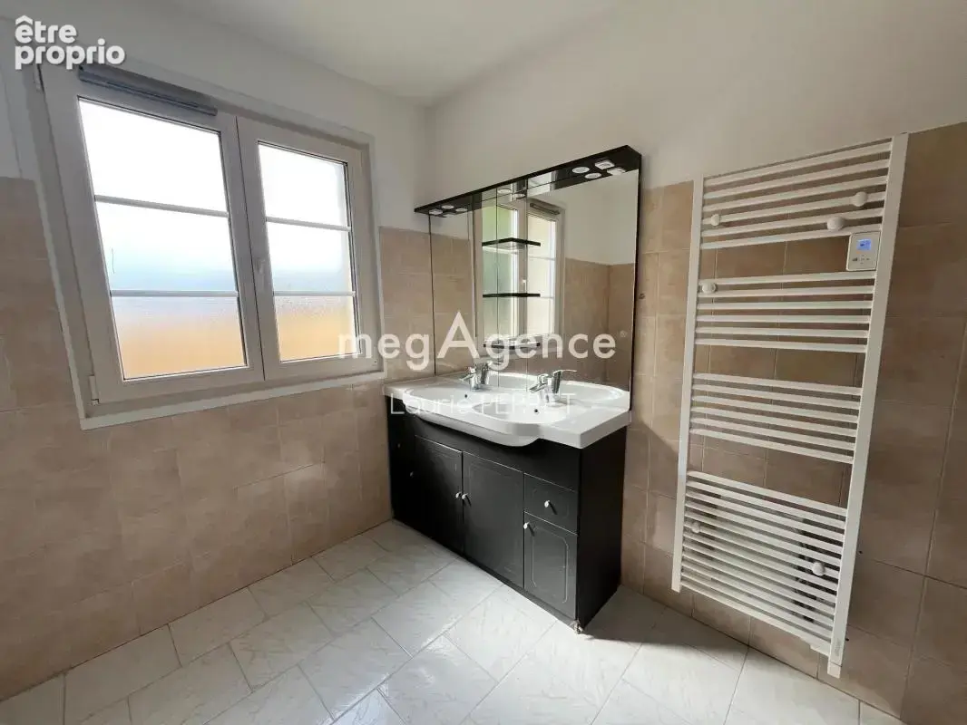 Charny (89) – maison d’architecte f5 – 4 chambres – terrain 1 565 m² - photo 5