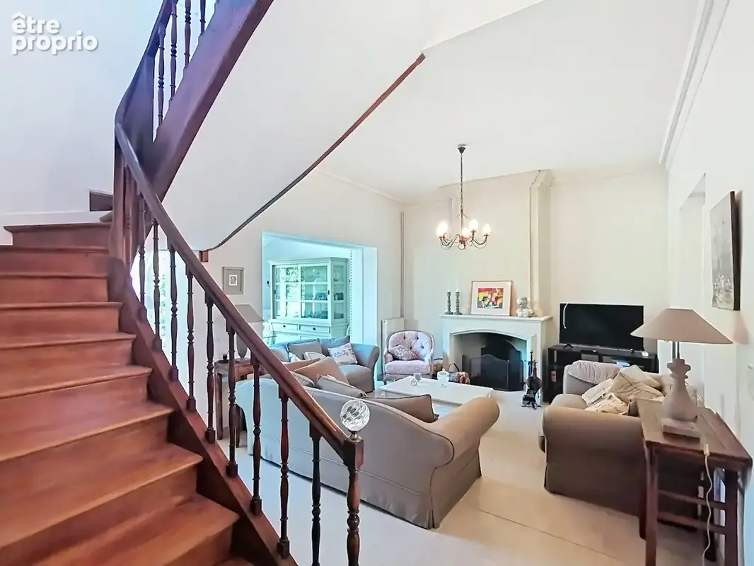 Maison de ville aux beaux volumes - photo 6
