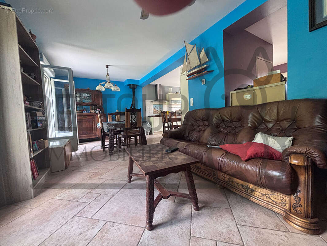 Maison à FAREMOUTIERS