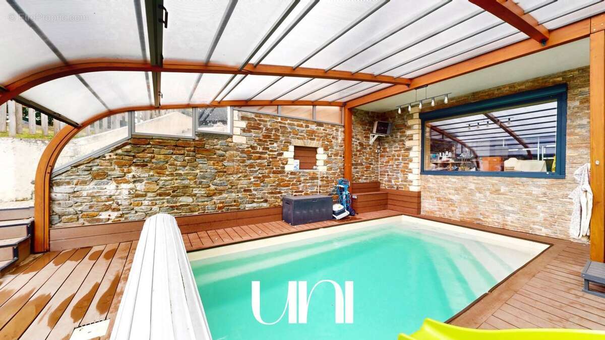 Maison 257 m² à Bonnemaison  - photo 5