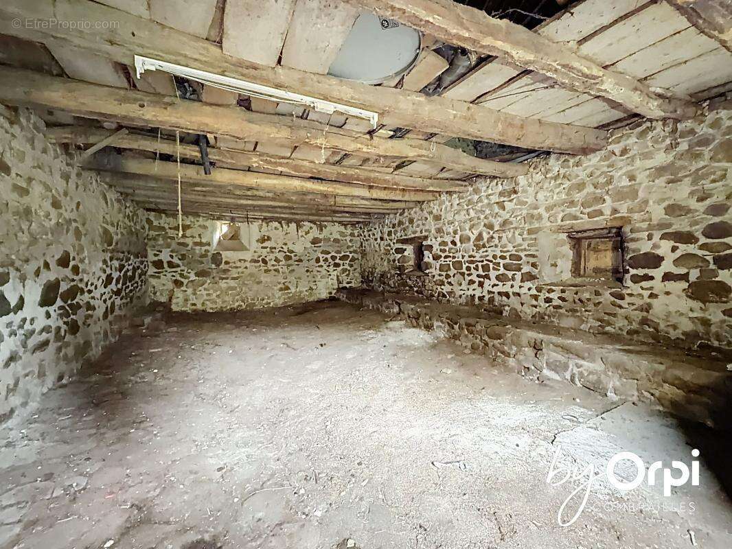 Maison à LA PETITE-MARCHE
