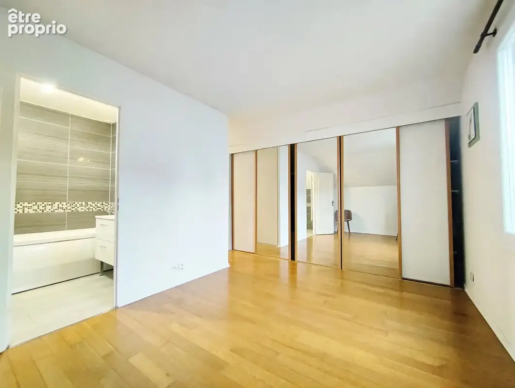 Quartier du Pileu, pavillon de 130 m2 avec jardin et 5 chambres - photo 10