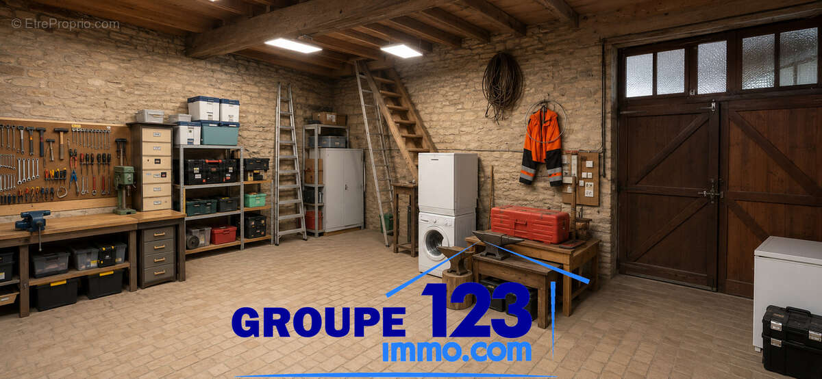 Ensemble immobilier de caractère avec deux maisons, grange et jardin. - photo 14