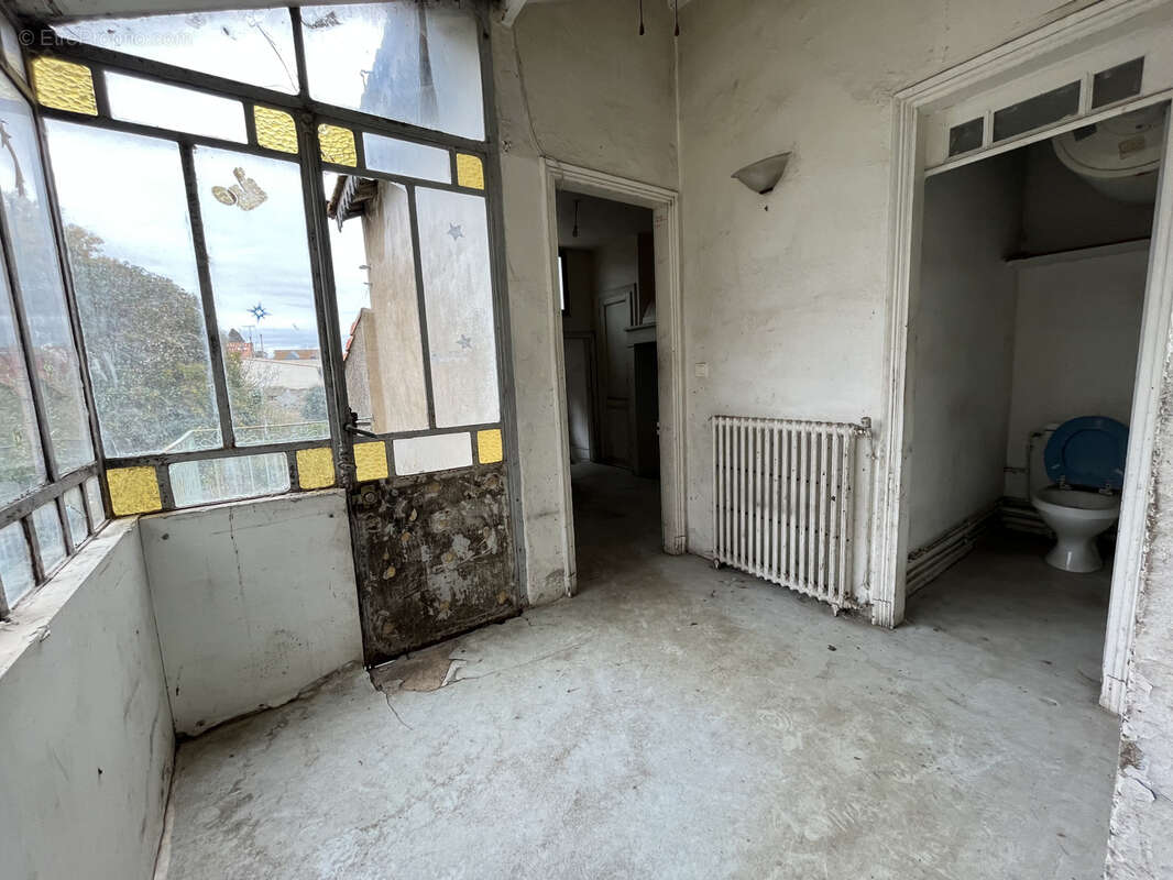 Appartement à LEZIGNAN-CORBIERES