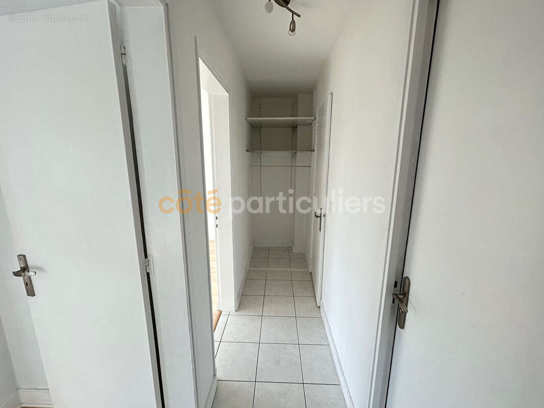Appartement à VILLENEUVE-LE-ROI