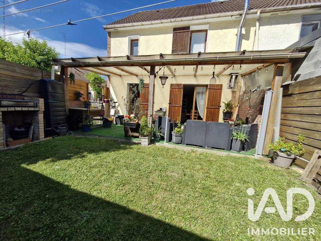 Photo 1 - Maison à WATTRELOS