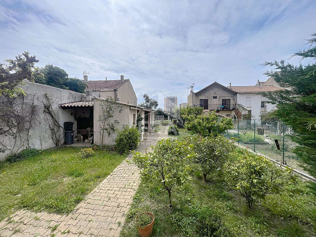 Maison à MARSEILLE-14E