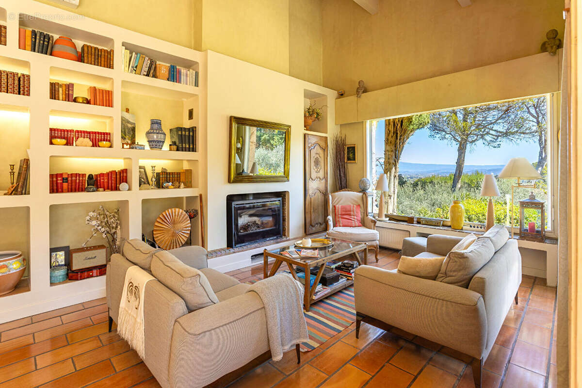 Maison à JONQUERETTES