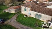 Photo 1 - Maison à FEUILLADE