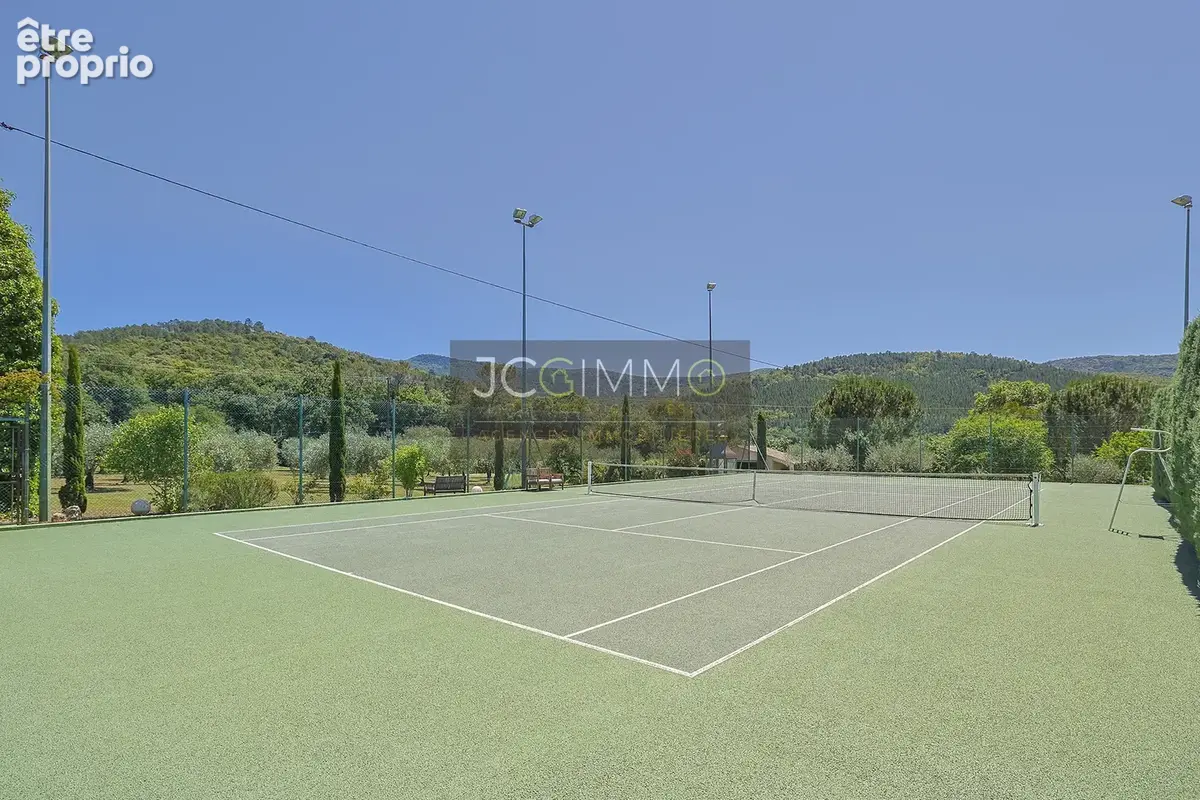 Propriété T7 de 191m2 hab sur terrain 17 573m2 avec piscine et terrain de tennis - photo 23