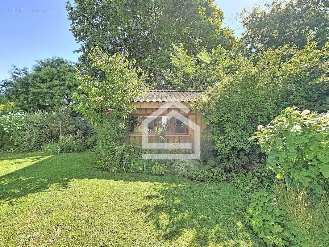 Maison à LE BOUSCAT