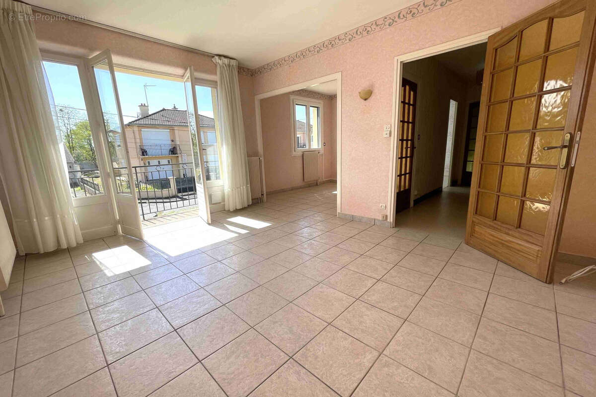 Maison à DIGOIN