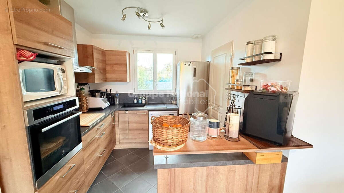 Maison à LORIOL-DU-COMTAT